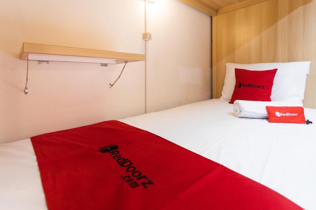 Reddoorz Hostel @ Malang City Center 2 المظهر الخارجي الصورة