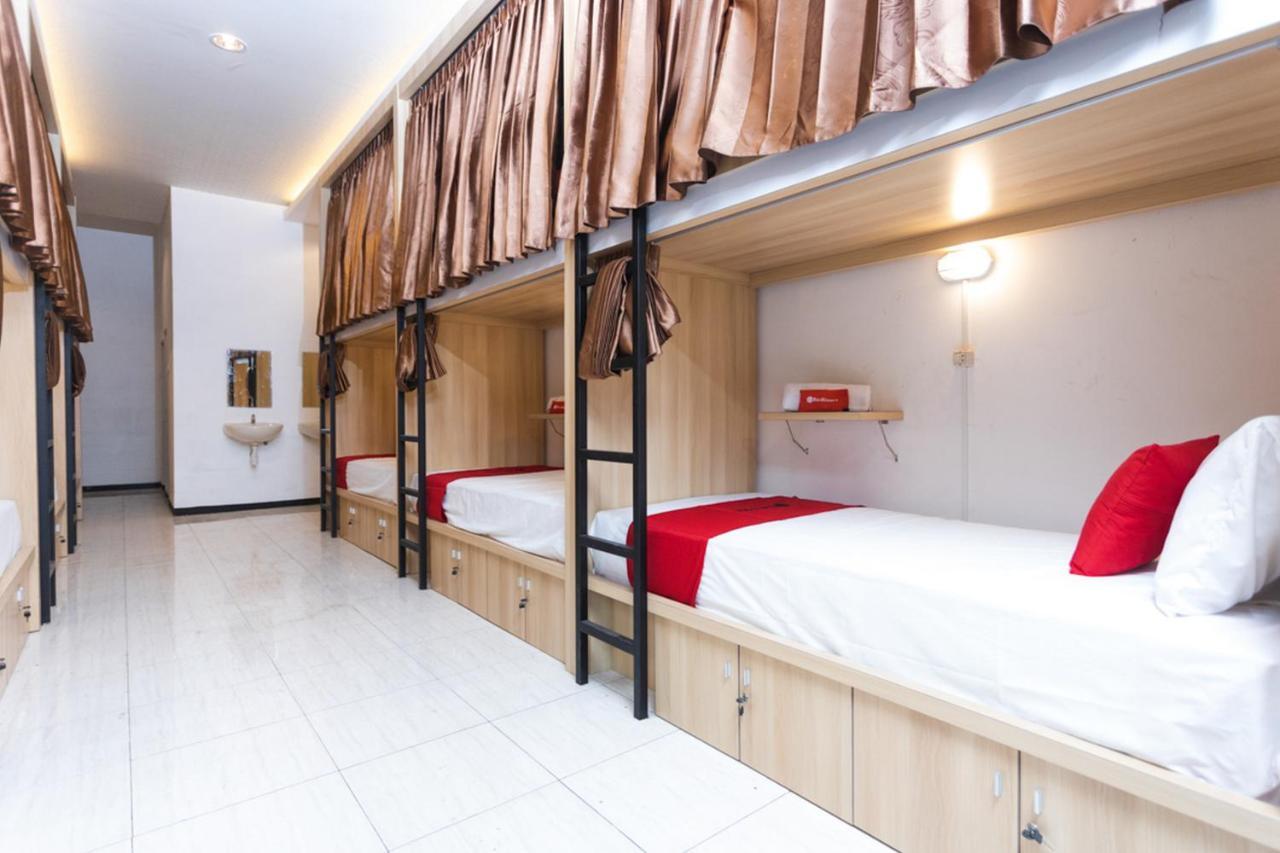 Reddoorz Hostel @ Malang City Center 2 المظهر الخارجي الصورة
