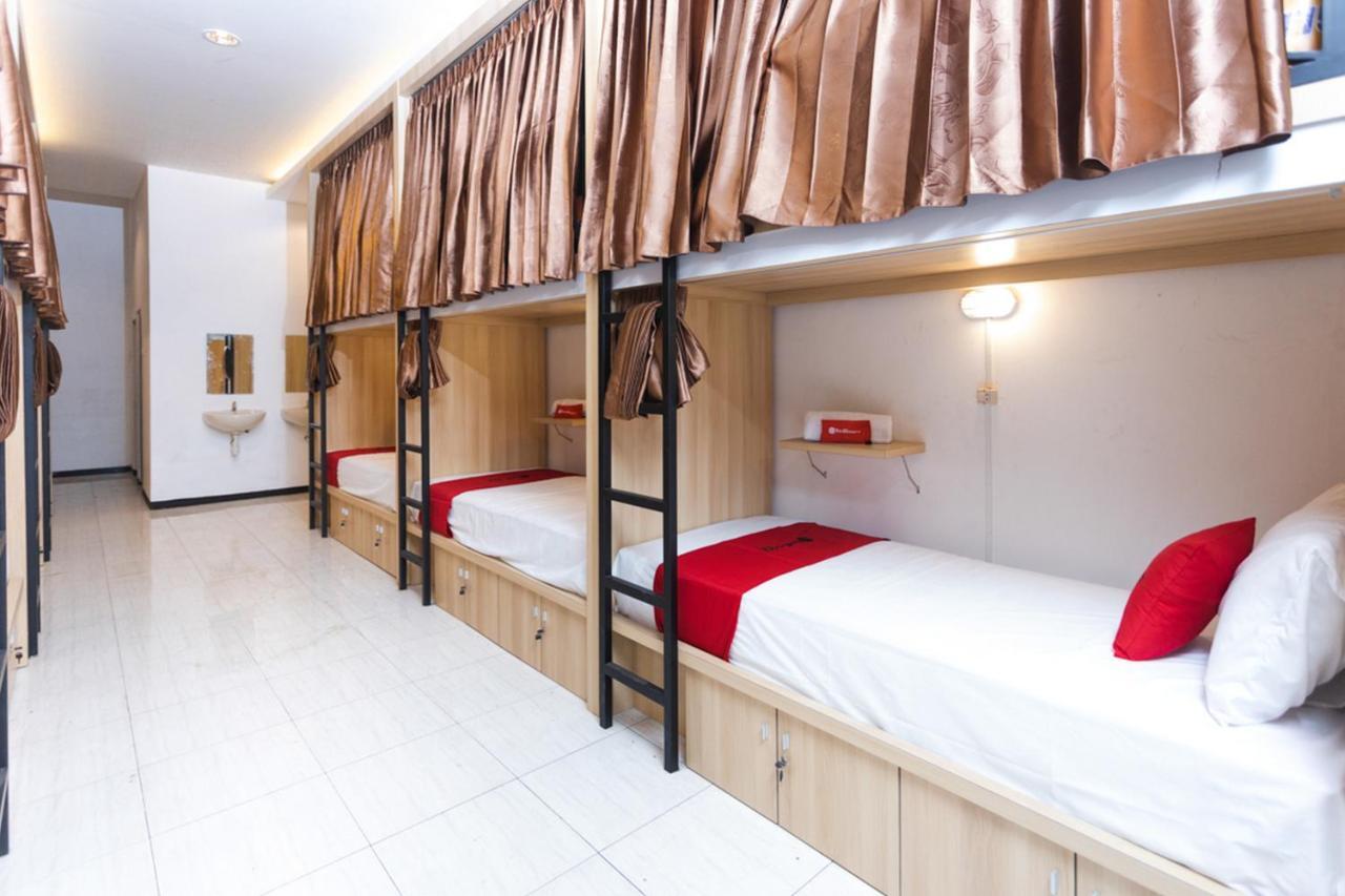 Reddoorz Hostel @ Malang City Center 2 المظهر الخارجي الصورة