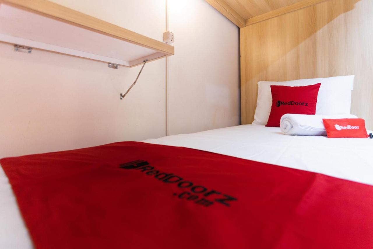 Reddoorz Hostel @ Malang City Center 2 المظهر الخارجي الصورة