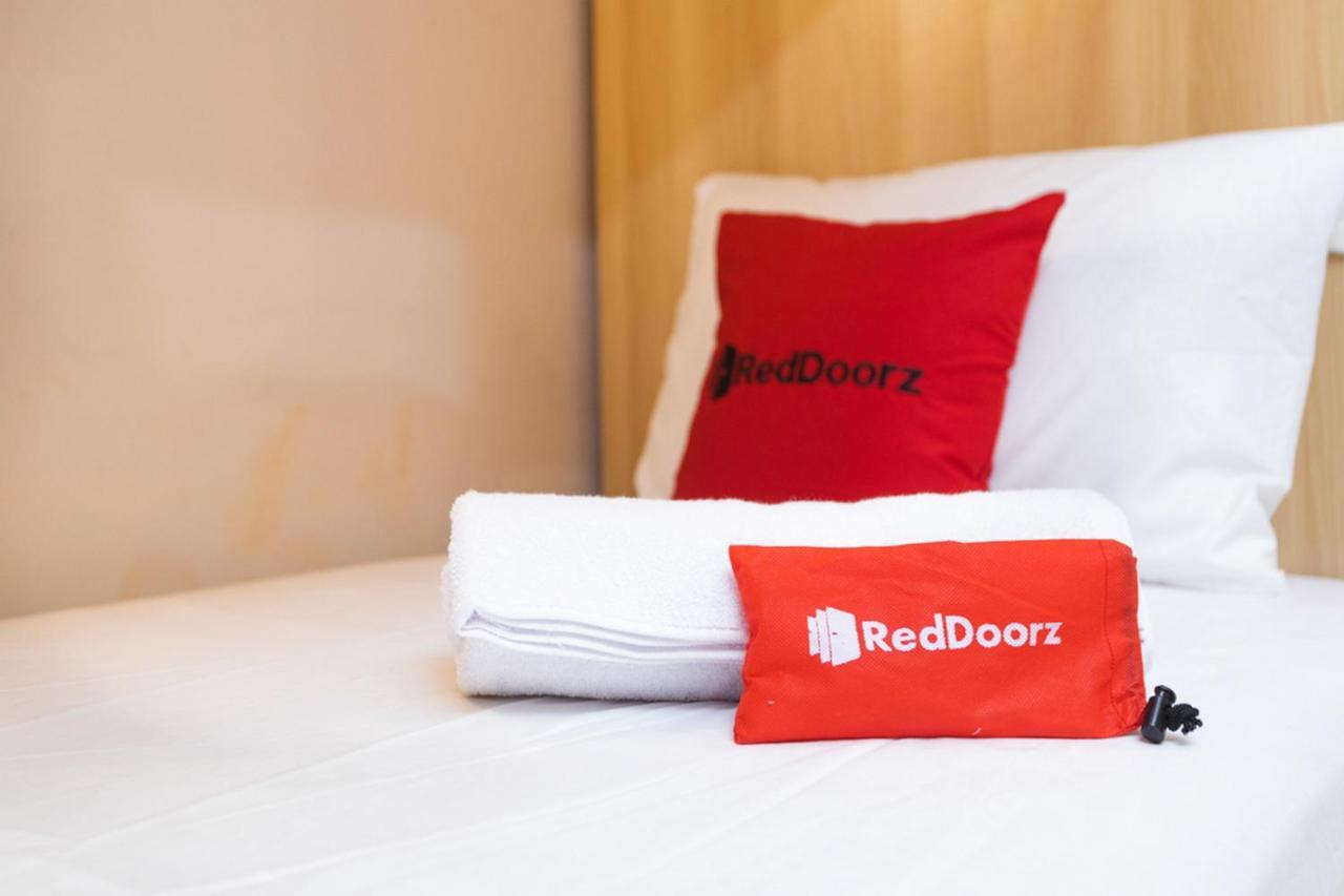 Reddoorz Hostel @ Malang City Center 2 المظهر الخارجي الصورة